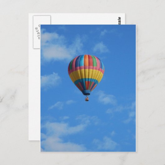 Regenboog hete luchtballon vliegen in de lucht briefkaart (Voorkant / Achterkant)