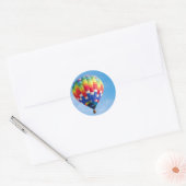 Regenboog heteluchtballon ronde sticker (Envelop)