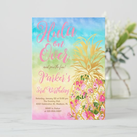 Regenboog Hula over, Luau, Ananas Verjaardag Kaart (Staand voorkant)