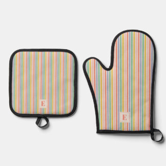 Regenboog Kleuren Strepen met Initiaal Ovenwant & Pannenlap Set