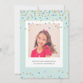 Regenboog Layer Cake en foto Verjaardagsfeest Kaart (Achterkant)