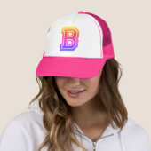 Regenboog letter 'B' monogram Trucker Pet (In situ)