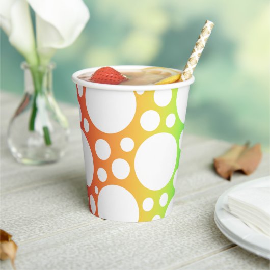 Regenboog met Polka Dots Papieren Bekers (Insitu)