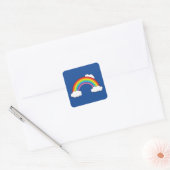 Regenboog met witte wolken vierkante sticker (Envelop)
