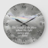 Regenboog onder grijze Storm wolken Grote klok (Voorkant)