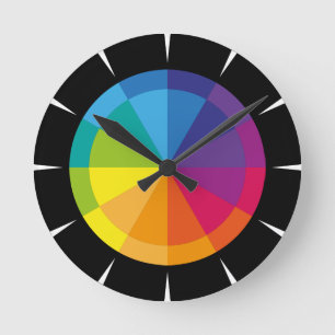 Regenboog op zwart ronde klok