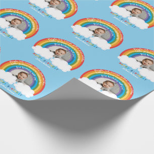 Regenboog over de wolken Baby's eerste verjaardag Cadeaupapier