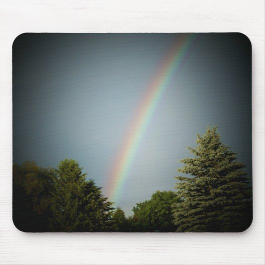 Regenboog over Evergeen Muismat (Voorkant)