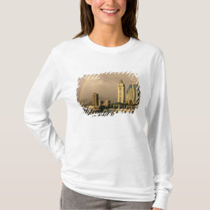 Regenboog over Honolulu, Hawaii, VS 2 T-shirt