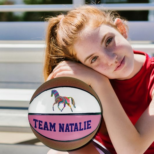 Regenboog paard - uw teamnaam mini basketbal