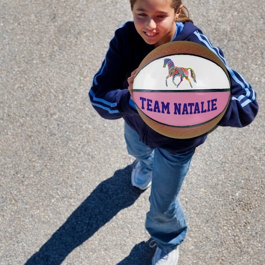 Regenboog paard - uw teamnaam mini basketbal