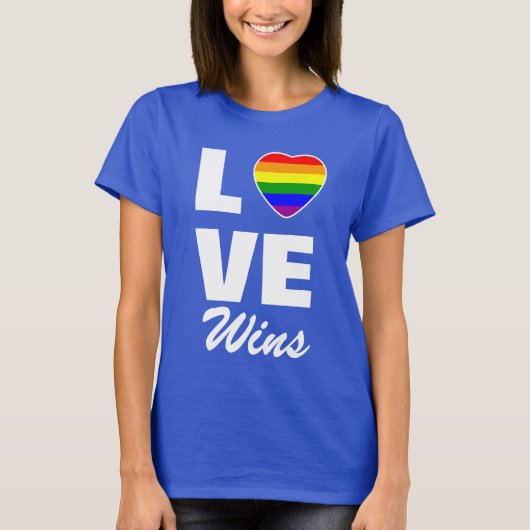 Regenboog Pride Hart Love Wins T-Shirt (Voorkant)