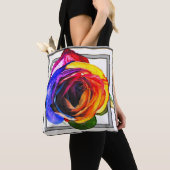Regenboog Roos Tote Bag (Dichtbij)