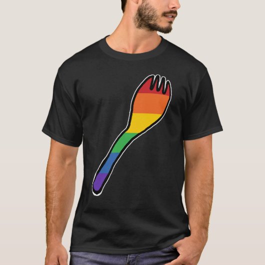 REGENBOOG SPORK! T-SHIRT (Voorkant)