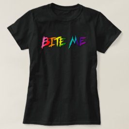 Regenboog trots bijt me t-shirt