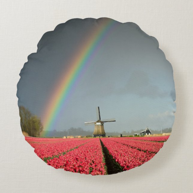 Regenboog, tulpen en rondkussens voor de windmolen rond kussen (Voorkant)