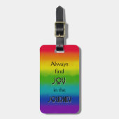 Regenboog Vind vreugde in de reis bagage label (Voorkant verticaal)