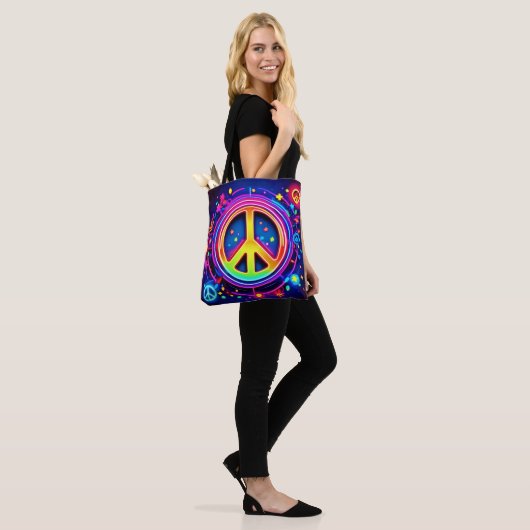 Regenboog Vrede Symbool Kunst Tote Bag (Op model)