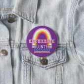 Regenboog vrijwilliger paars ronde button 7,6 cm (In situ)