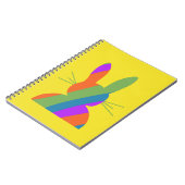 Regenbooggestreepte paashaas notitieboek (Linkerzijde)