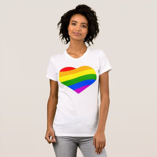 Regenboogkleuren gestript hart t-shirt (Voorkant volledig)