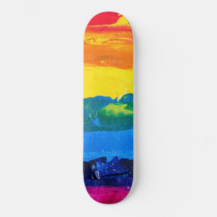 Regenboogkleurige acrylverf-kaaskleuren geprikte v persoonlijk skateboard