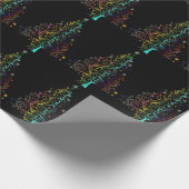 Regenboogmetallische kerstboom, zwart cadeaupapier (Hoek)
