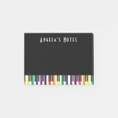 Regenboogpianotoetsen op zwart post-it® notes (Voorkant)