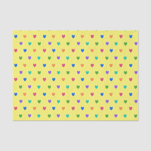 Regenboogpolka harten op geel tissuepapier (Voorkant)