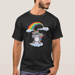 Regenboogregenboog Raccoonicorn Dabbing Forest Ani T-shirt