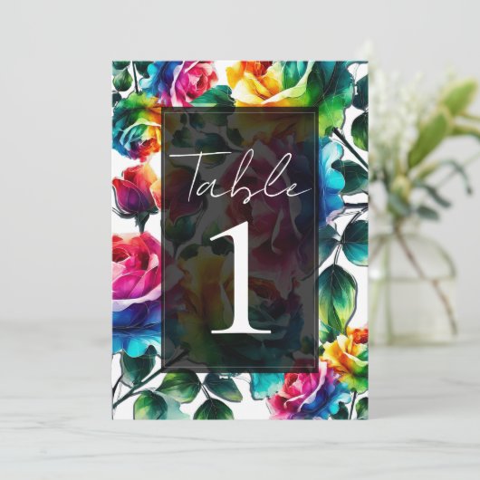 Regenboogrozen Zwart & Wit Bruiloft met Levendige  Kaart (Staand voorkant)