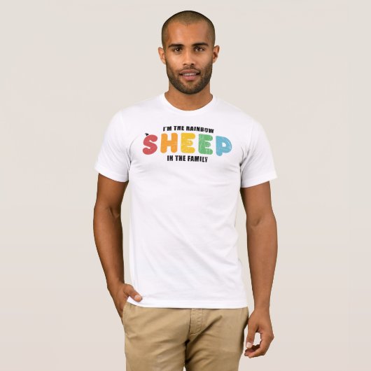 Regenboogschaap van de familie Gay Pride LGBT T-shirt (Voorkant volledig)