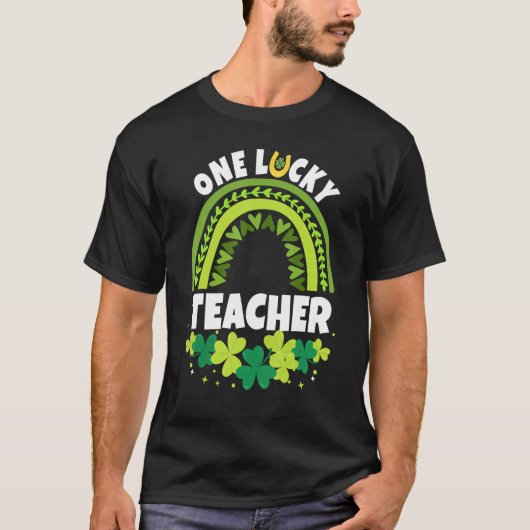 Regenboogschamrocks harten St Patricku2019s Dag On T-shirt (Voorkant)