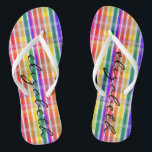Regenboogstang Teenslippers<br><div class="desc">Zeg ja tegen kleur deze zomer met deze vlotte regenboogpatronen teenslippers! Jouw naam is gepersonaliseerd op deze schattige, comfortabele kleurrijke teenslippers.</div>