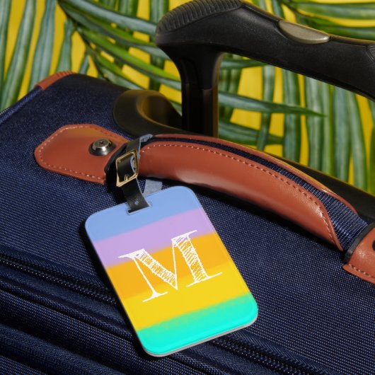 Regenboogstaven voor pastel | Monogram Initiaal Bagagelabel (Voorkant Insitu 1)