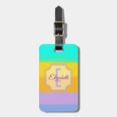 Regenboogstaven voor pastel | Monogram Initiaal Bagagelabel (Voorkant verticaal)