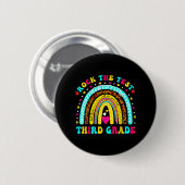 Regenboogsteen de testdag derde klas testdag ronde button 5,7 cm (Voorkant /achterkant)