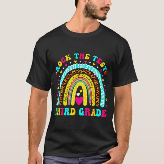 Regenboogsteen de testdag derde klas testdag t-shirt (Voorkant)
