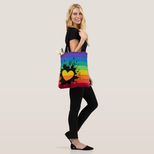 Regenboogstrepen, hartspatten LGBT Tote Bag (Op model)