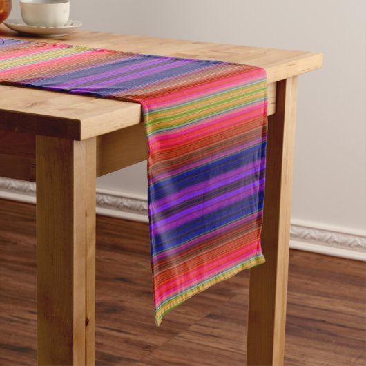 Regenboogstrips, korte-tafelrunner korte tafelloper (Voorbeeld)