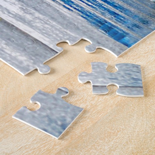 regenbooguiteinde op natte pier legpuzzel (Zijkant)