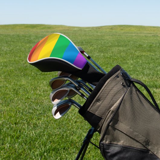 Regenboogvlag LGBT Golfheadcover (Insitu)