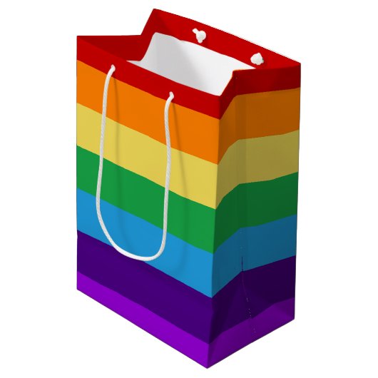 Regenboogvlag Medium Cadeauzakje (Voorkant Gekanteld)