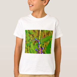 Regenboogvlieg en -bloem t-shirt