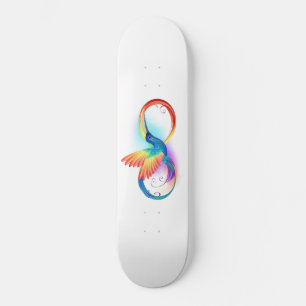 Regenboogvogel met oneindige symbolen persoonlijk skateboard