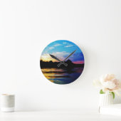 Regenboogzonsonderstel op bergmeer ronde klok (Huis)