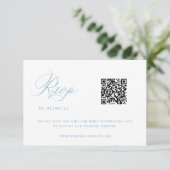 Regency Licht Blauw Chinoiserie Huwelijk QR Code RSVP Kaartje (Staand voorkant)