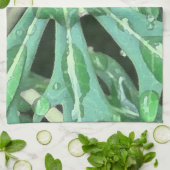 Regendruppels op bladeren theedoek (Gevouwen)