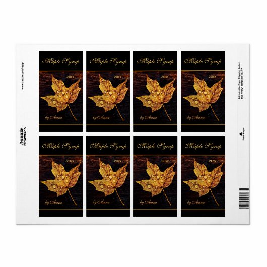 Regendruppels op geel esdoornblad etiket (Full Sheet)