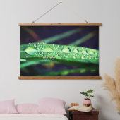 Regendruppels op gras hangend wandkleed (Slaapkamer)